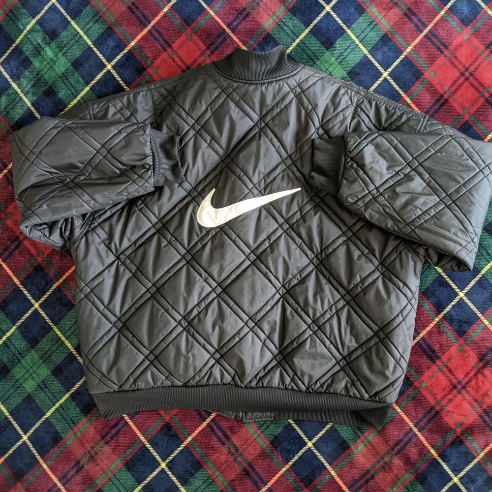 Men's vintage 90's Nike Reversible Quilted Bomber Jacket - XXL - Picture 4 of 10